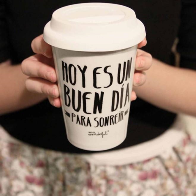 TAZA TAKE AWAY "HOY ES UN BUEN DIA PARA SONREIR" | 8436547180424 | MR. WONDERFUL | Llibreria La Gralla | Llibreria online de Granollers