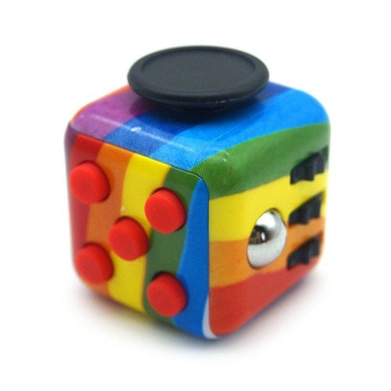 FIDGET CUBE ESTAMPAT FREE LOVE | 6562723630864 | CATWALK | Llibreria La Gralla | Llibreria online de Granollers