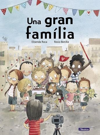 GRAN FAMÍLIA, UNA  | 9788448852559 | ROCA, ELISENDA; BONILLA, ROCIO | Llibreria La Gralla | Librería online de Granollers