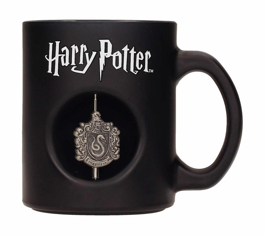 TAZA CERAMICA NEGRA CON EMBLEMA GIRATORIO CASA SLYTHERIN 3D HARRY POTTER | 8435450219979 | SD TOYS | Llibreria La Gralla | Llibreria online de Granollers