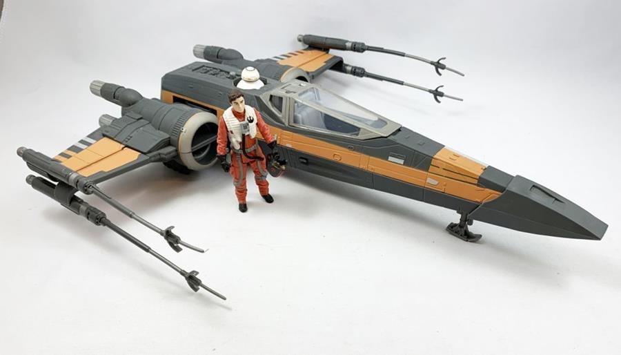 POE DAMERON'S X-WING FIGHTER | 5010993380305 | HASBRO GAMING | Llibreria La Gralla | Llibreria online de Granollers